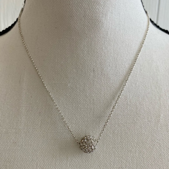 Necklace - Picture 1 of 4